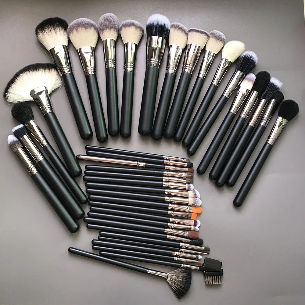 Makeup Brush Set image 0